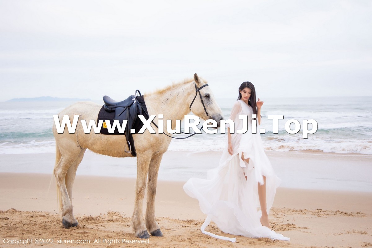 模特葛征三亚旅拍骑马系列白色连衣裙 黄色比基尼性感迷人写真44P
